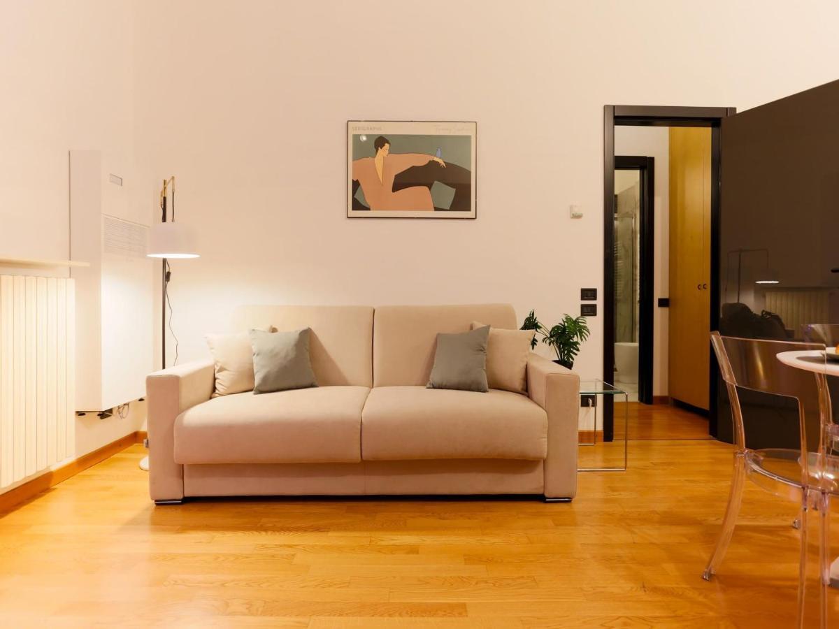 The Best Rent - Modern Apartment In The Center มิลาน ภายนอก รูปภาพ