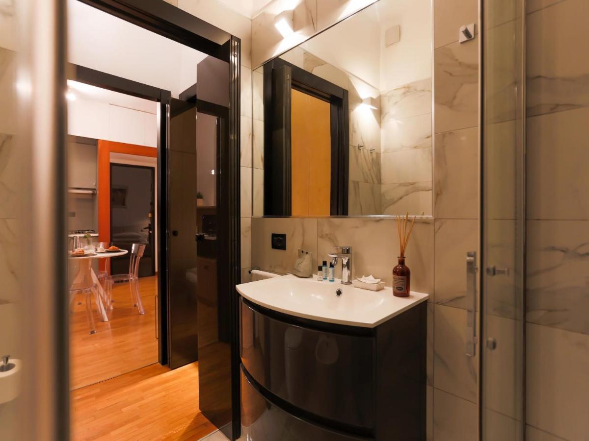 The Best Rent - Modern Apartment In The Center มิลาน ภายนอก รูปภาพ