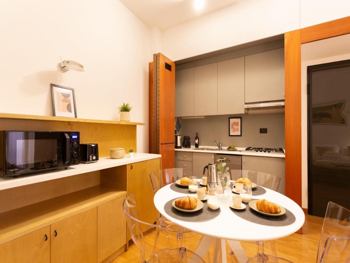 The Best Rent - Modern Apartment In The Center มิลาน ภายนอก รูปภาพ